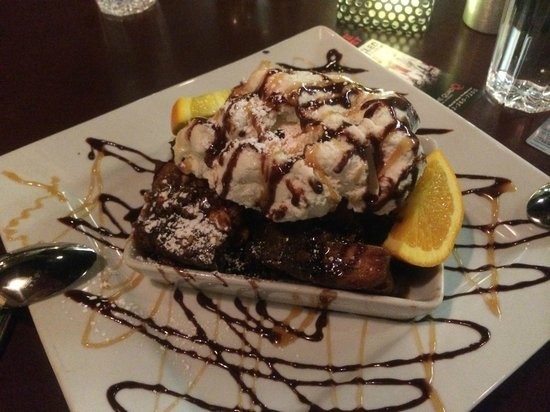 Snickers Bread Pudding, Hash House A Go Go