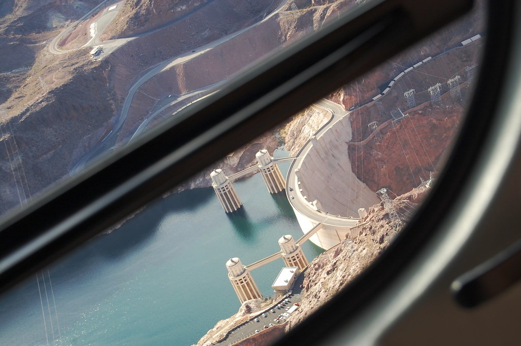 From Las Vegas to Hoover Dam by Helicopter