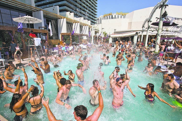 Moorea Beach Club, Mandalay Bay