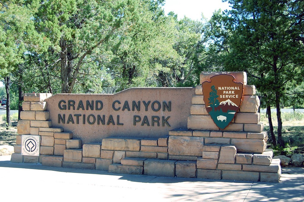 Grand Canyon National Park South Rim Bus Tour