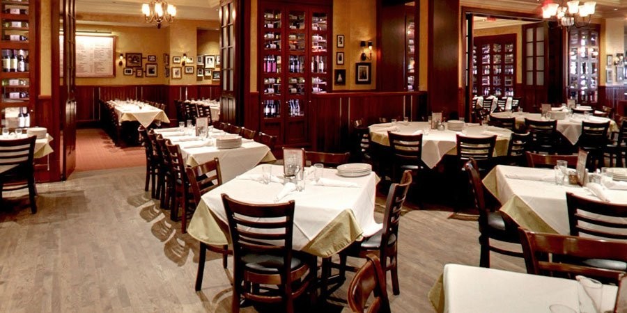 Carmine's