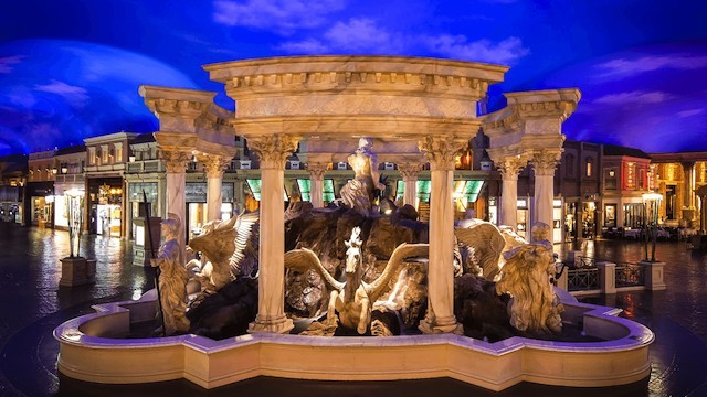 Caesar’s The Forum Shops Fall of Atlantis Show