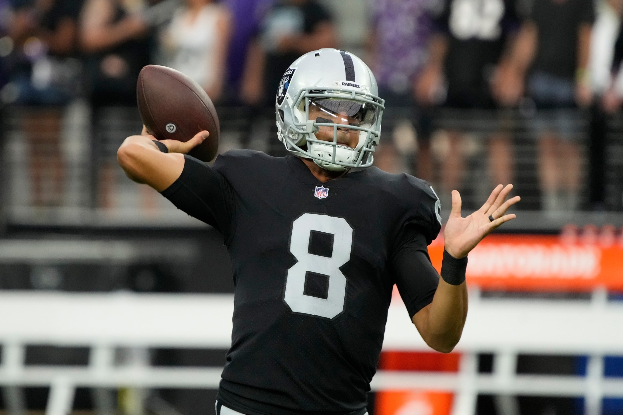 #4  The Las Vegas Raiders keep Marcus Mariota.