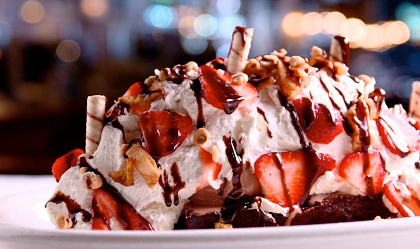 Titanic Sundae at Carmine's