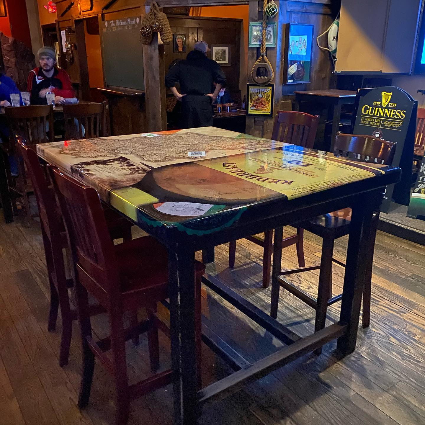 McMullan's Irish Pub