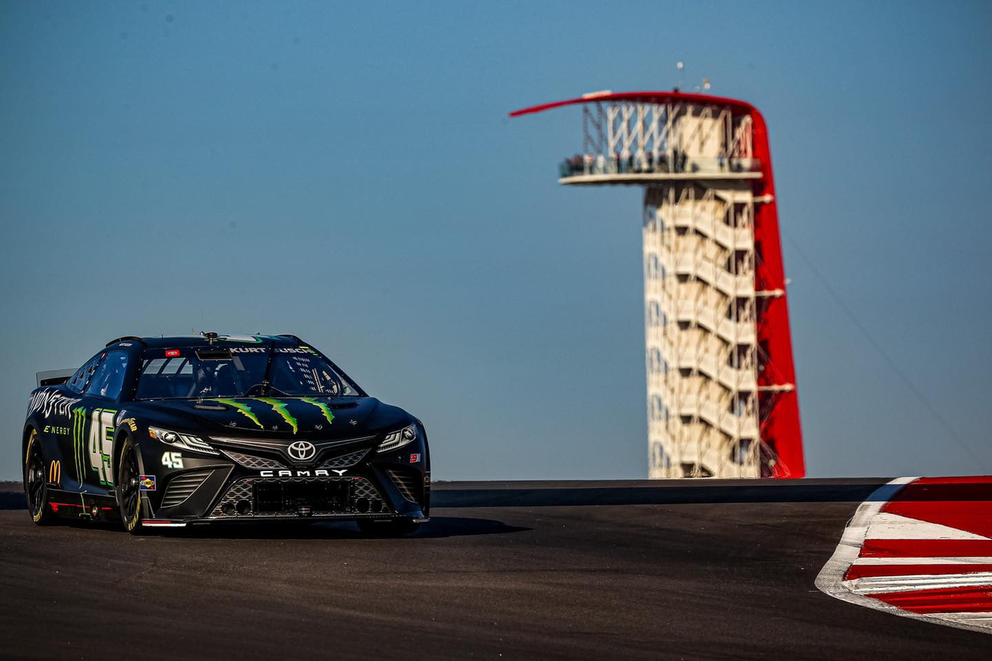 #2 Kurt Busch finishing 4th at Phoenix