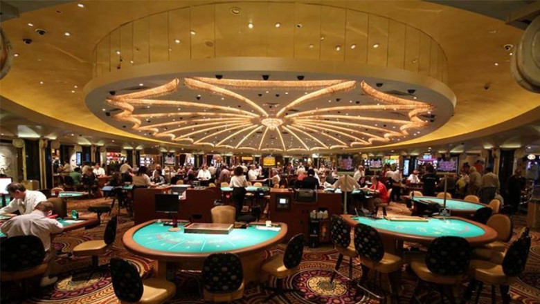 7 Places to Play Poker in Las Vegas 2021