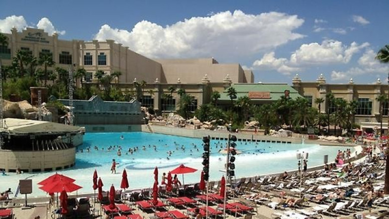 Kid-Friendly Pools in Las Vegas