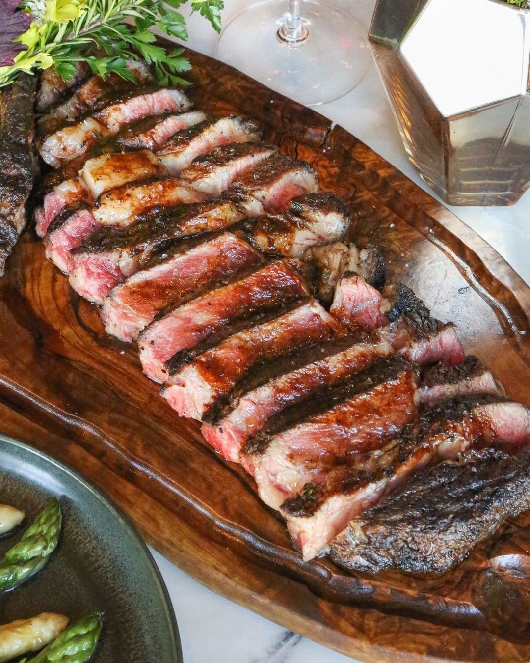 You Can Now Eat a $1000 Steak  on The Strip