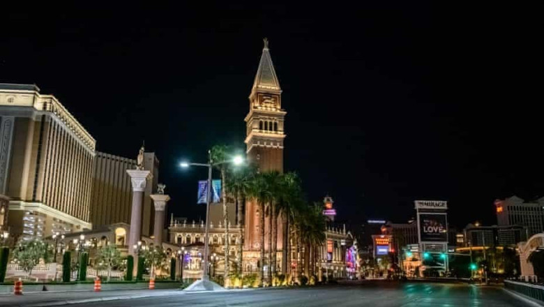 What To Do When You're Stoned in Sin City