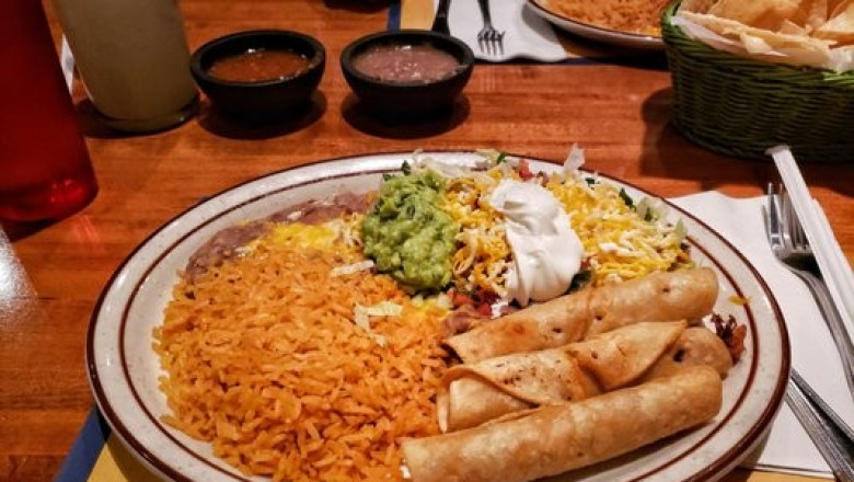 Best Restaurants Inside the Las Vegas Arts District