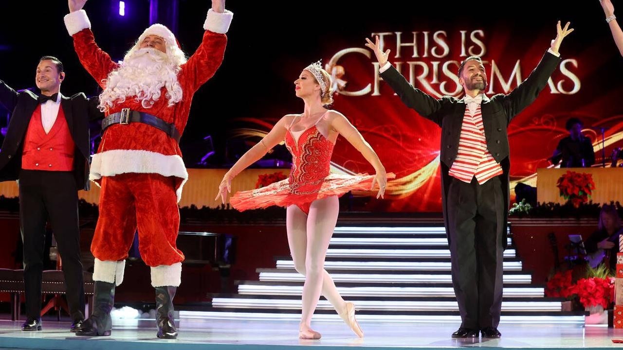 6 Ways to Enjoy the Holidays in Las Vegas