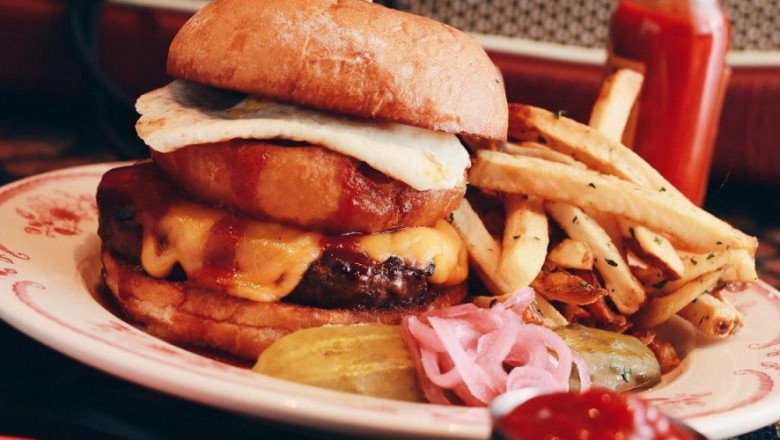 10 Best Restaurants Near Fremont Street