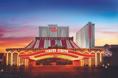 Circus Circus Is Bringing Bingo Back—And Honey, This Is the Vegas I Remember!